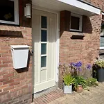 Apartment Pollux 6 Pers 300m Het Noordwijk