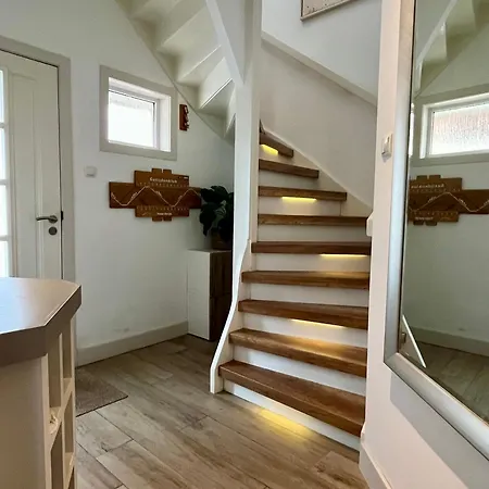 Pollux 6 Pers 300m Het アパート *