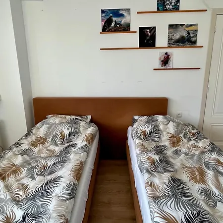 Pollux 6 Pers 300m Het アパート ノールトウェイク