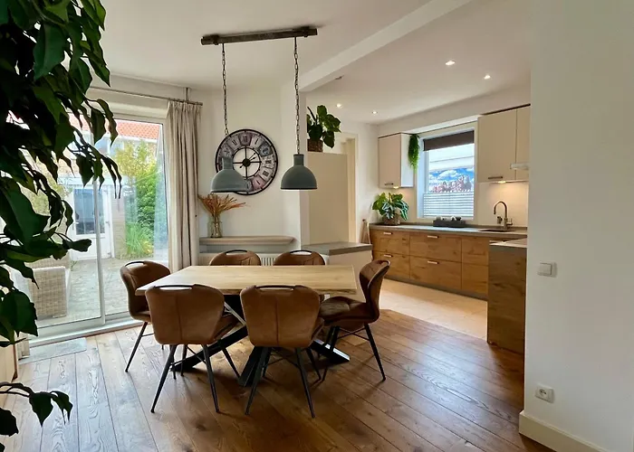 Apartament Pollux 6 Pers 300m Het *